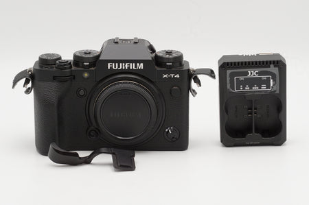 Used Fujifilm X-T4 Body (#1BA02064CM)