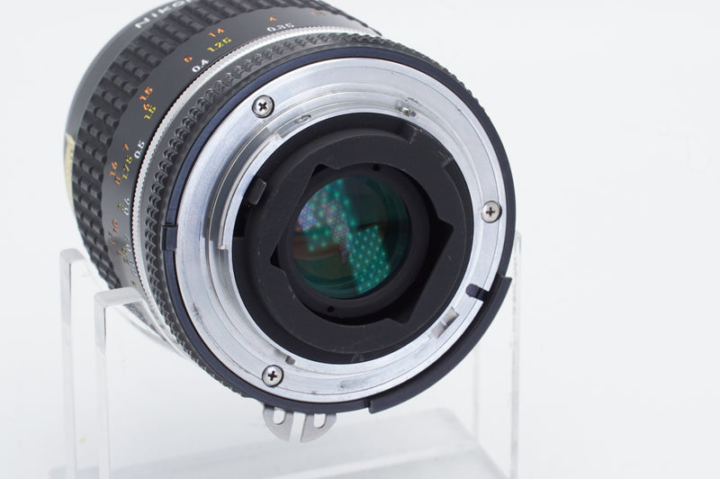 USED Nikon AIS 55mm f2.8 (oily aperture) (