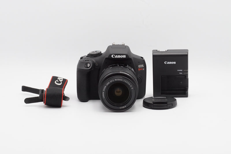 USED Canon EOS Rebel T7 w/ 18-55mm f/3.5-5.6 (