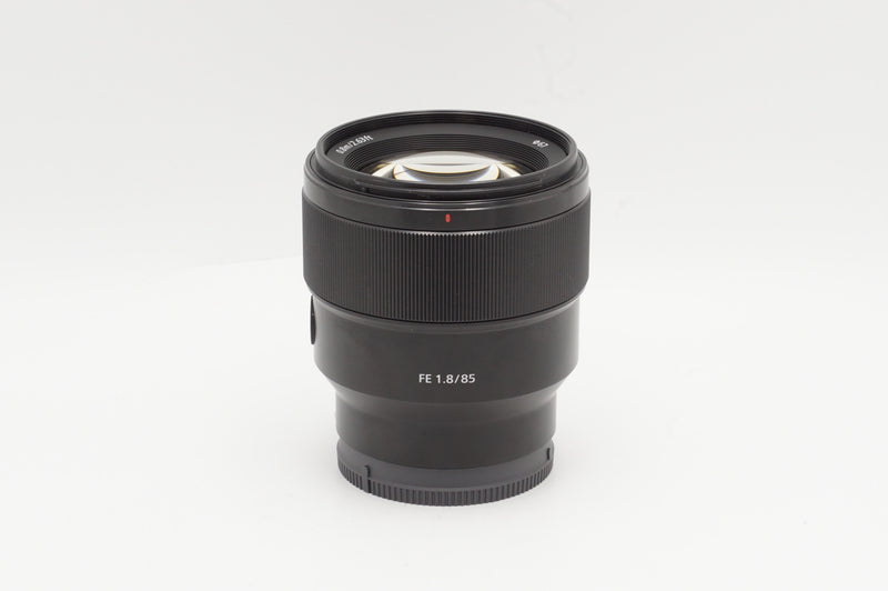 USED Sony FE 85mm f/1.8 (