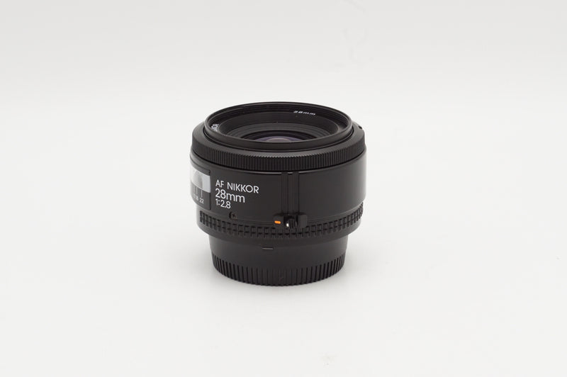 Nikon AF 28mm f2.8 (