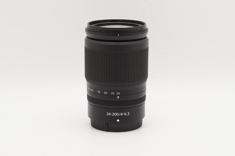 USED Nikon 24-200mm f/4-6.3 (