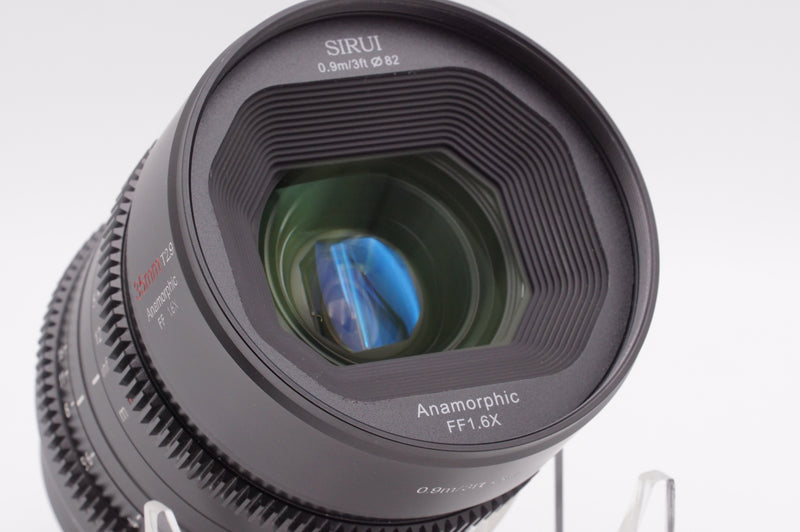 USED Sirui 35mm T2.9 Venus Anamorphic 1.6x  Lens [Canon RF] (