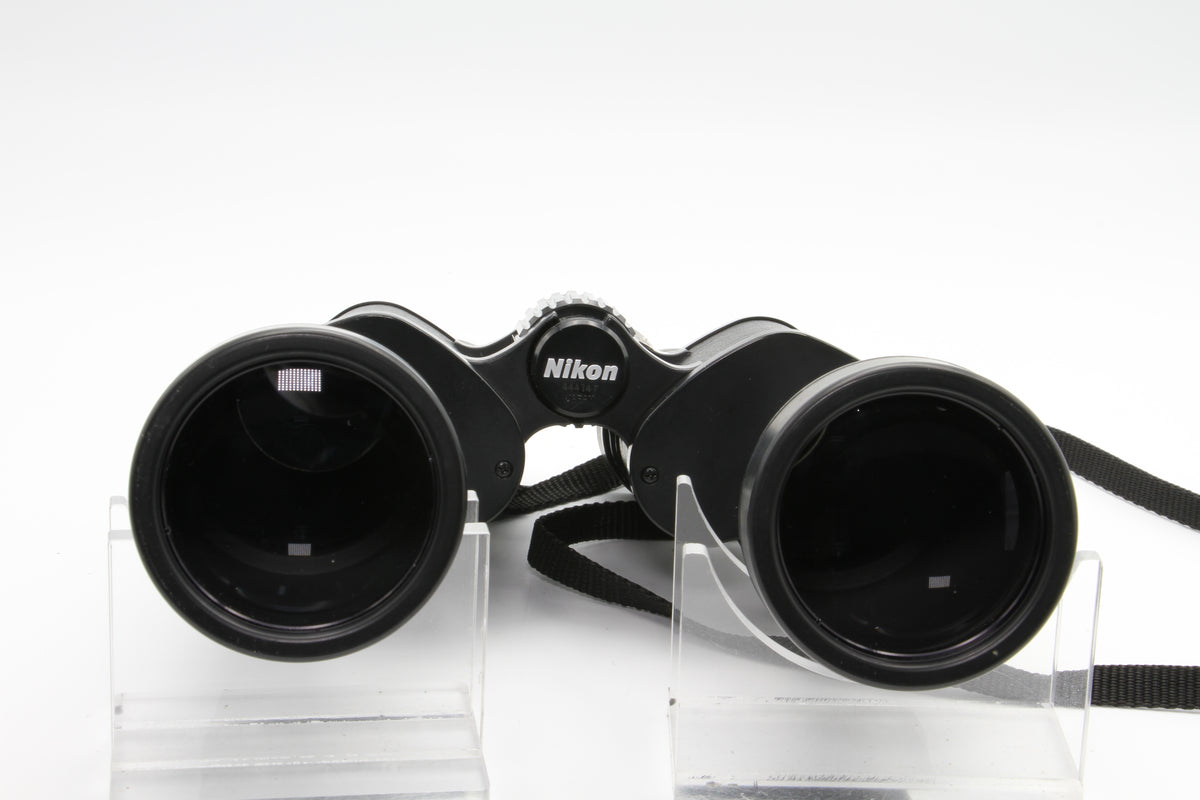 Nikon hot Action Lookout III 10X50 Binoculars