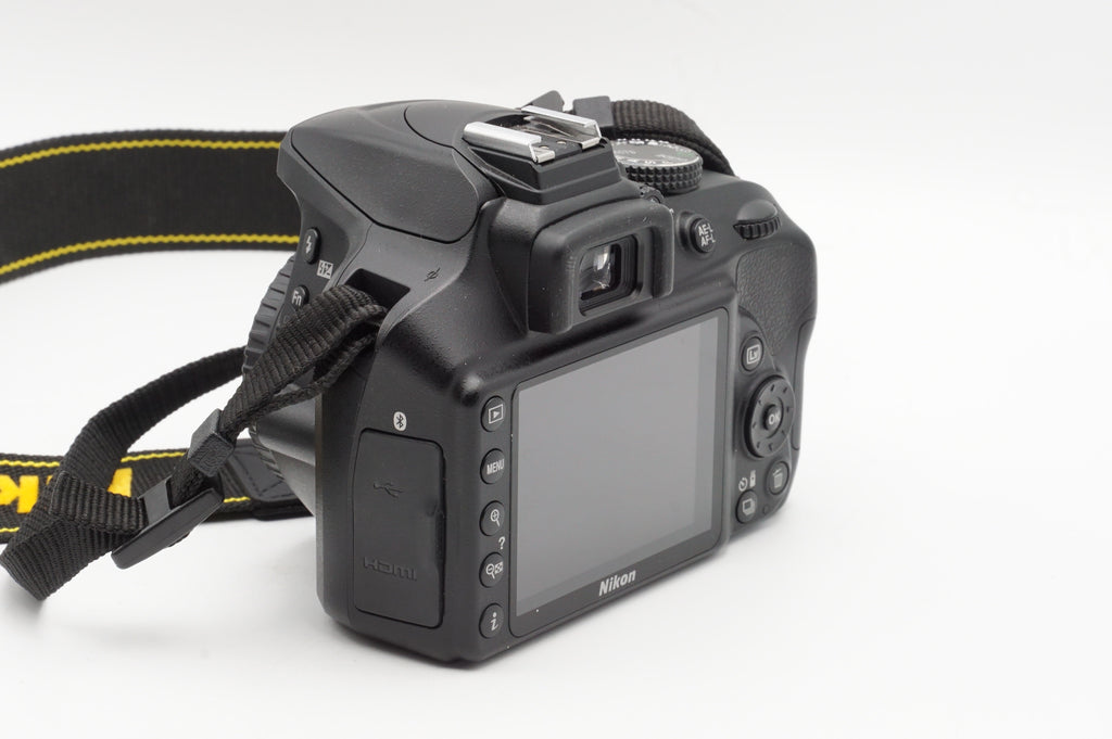 Used Nikon D3400