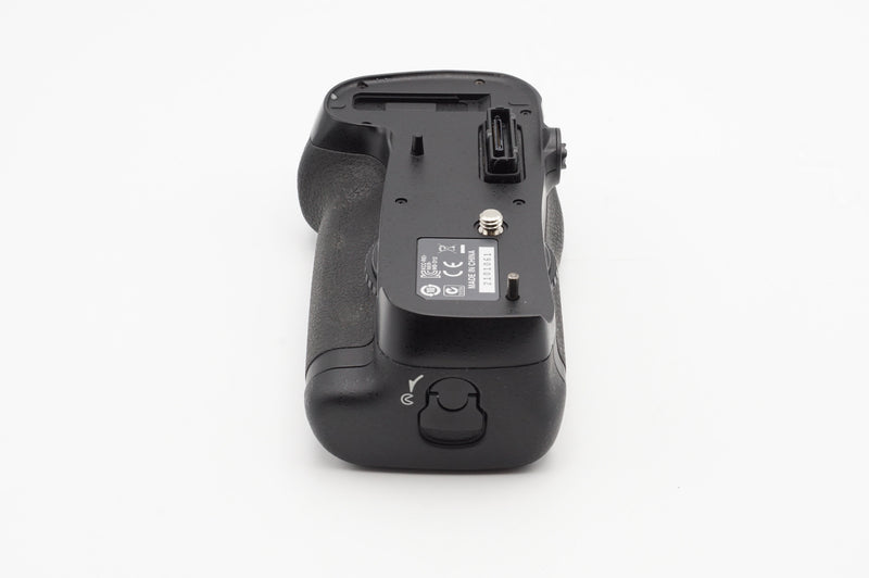 USED Nikon MB-D12 Grip (2101061CM)