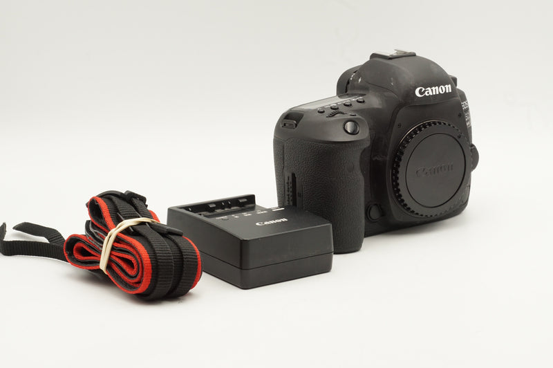 USED Canon 5D Mark IV Camera Body (